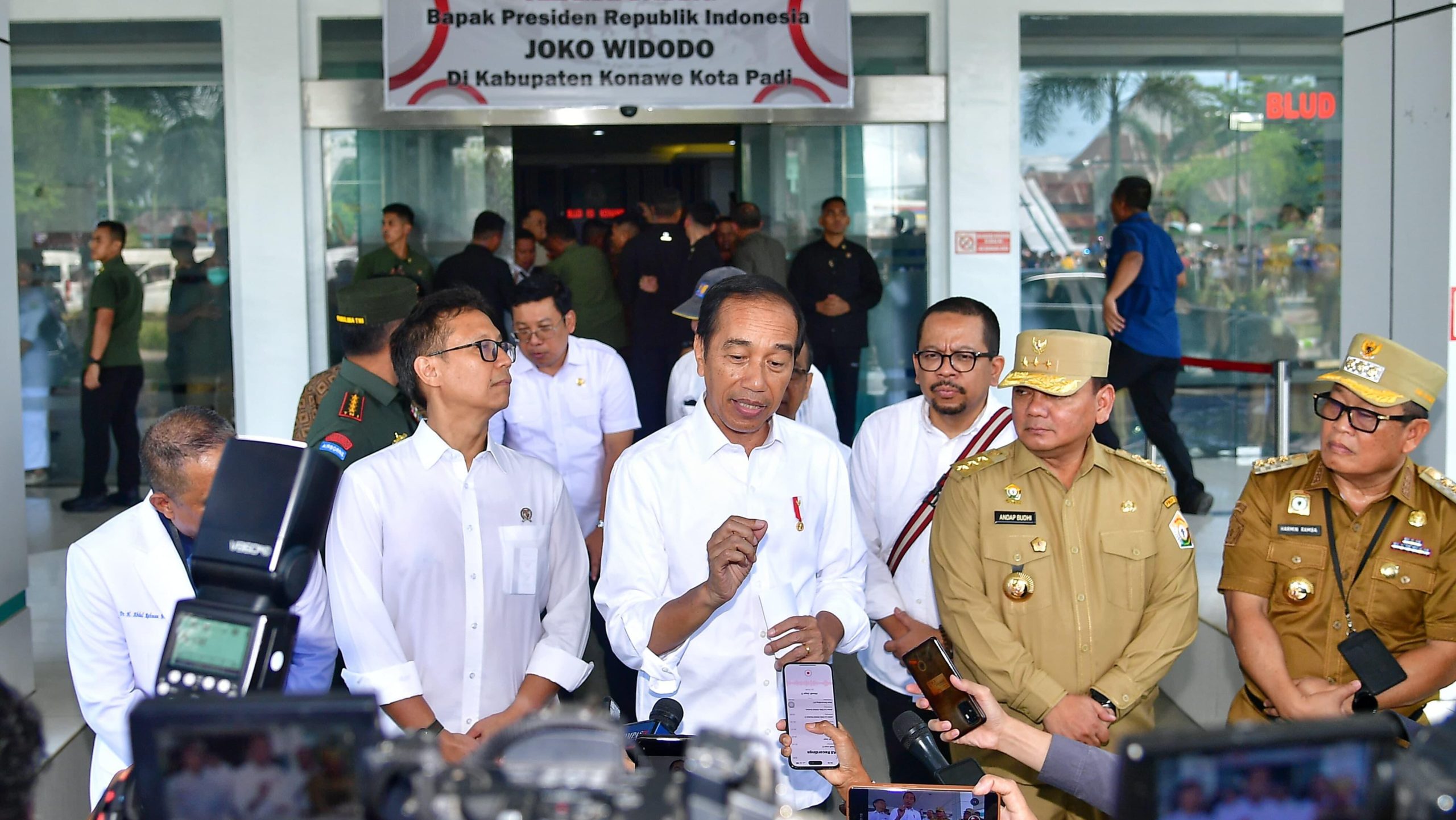 Presiden Jokowi Tinjau BLUD RS Konawe Sulawesi Tenggara